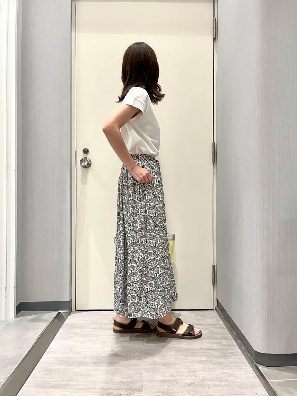 ANY 金井 コーディネート画像