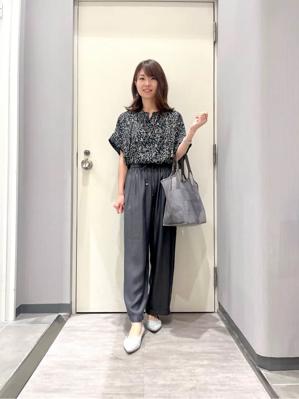 ANY 金井 コーディネート画像