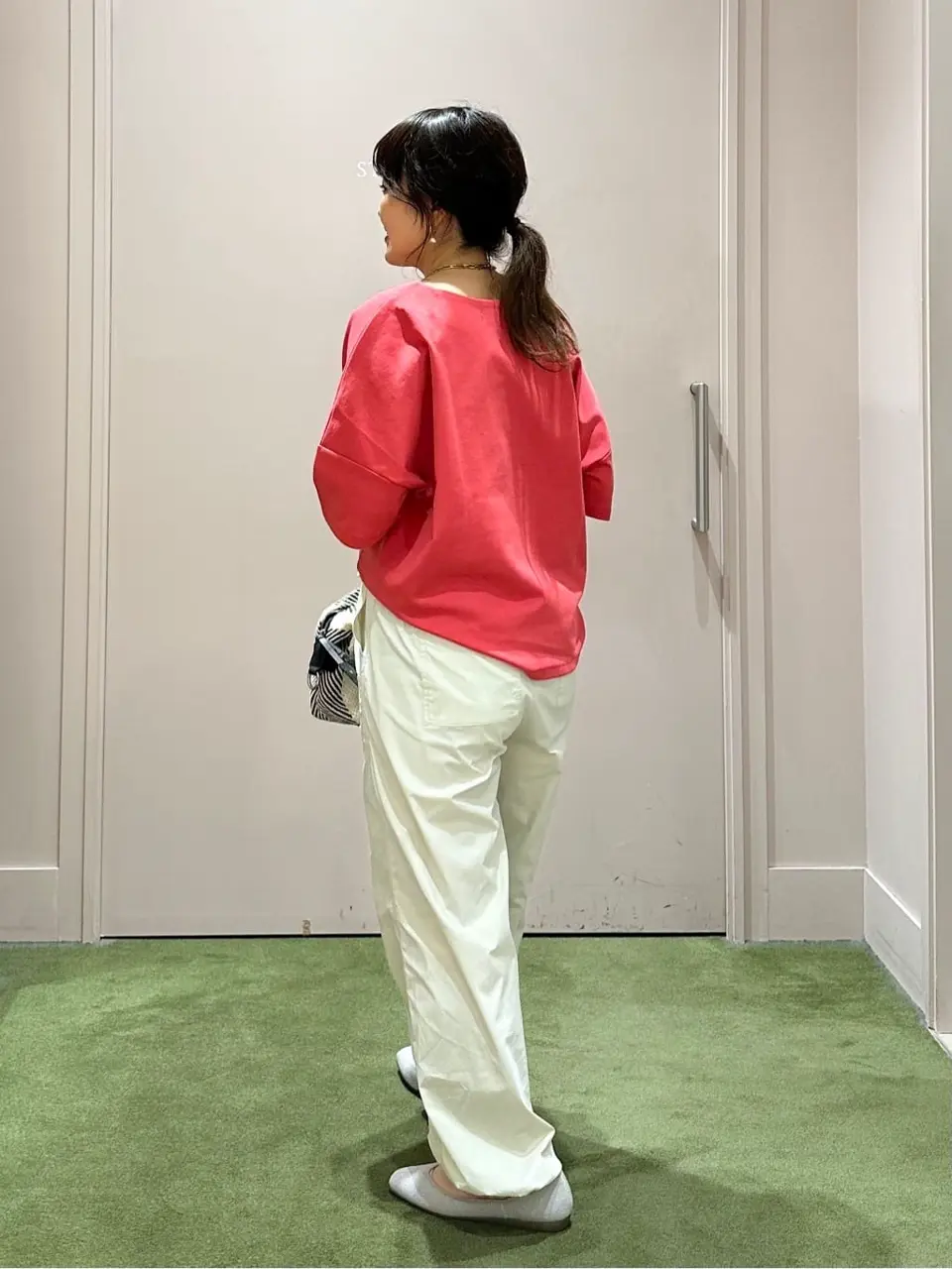 ANY フジコ コーディネート画像