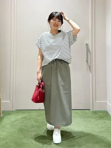 ANY フジコ コーディネート画像