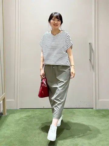 ANY フジコ コーディネート画像