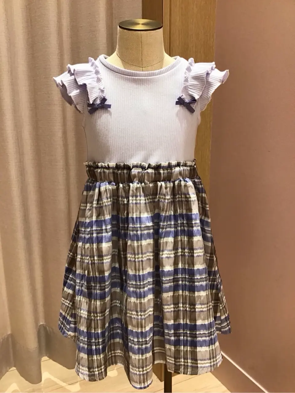 ANY 浅岡 コーディネート画像