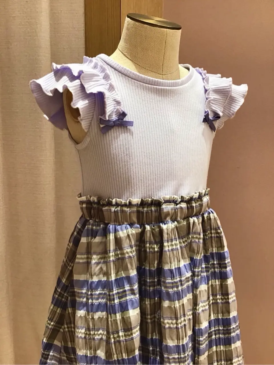 ANY 浅岡 コーディネート画像