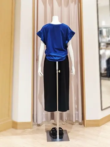 ANY 岩田 コーディネート画像