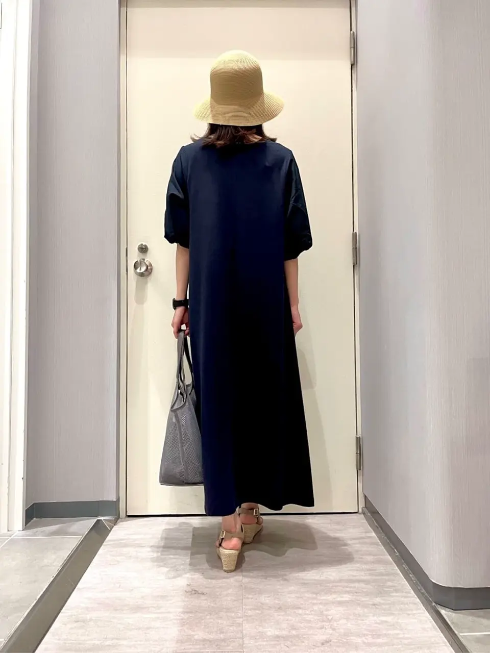 ANY 金井 コーディネート画像