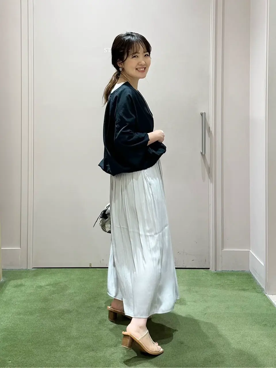 ANY フジコ コーディネート画像