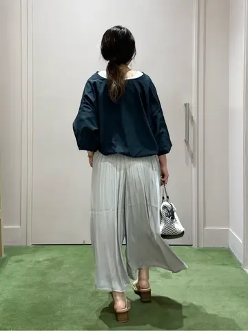 ANY フジコ コーディネート画像