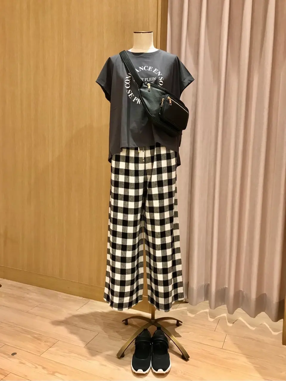 ANY 千葉 コーディネート画像