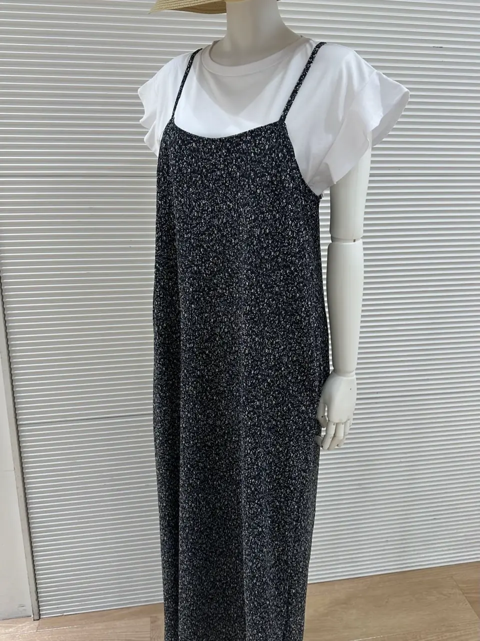 ANY こばやし コーディネート画像