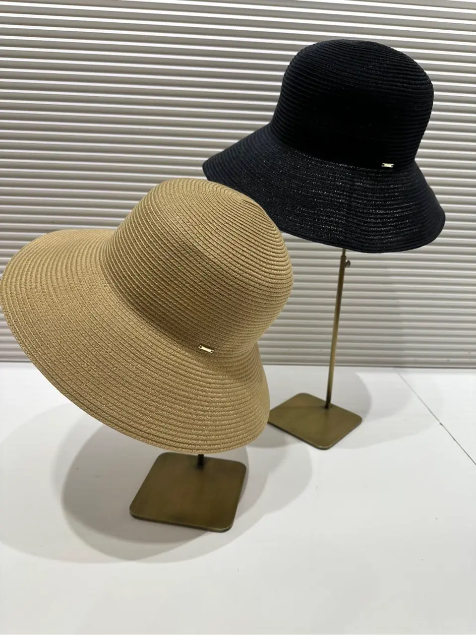 ANY こばやし コーディネート画像