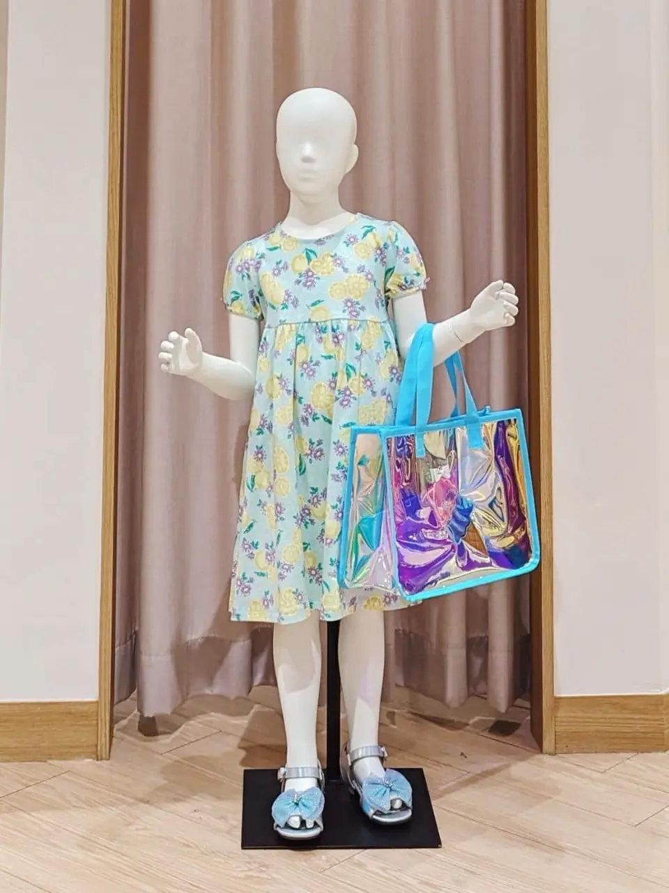 ANY 奥原 コーディネート画像