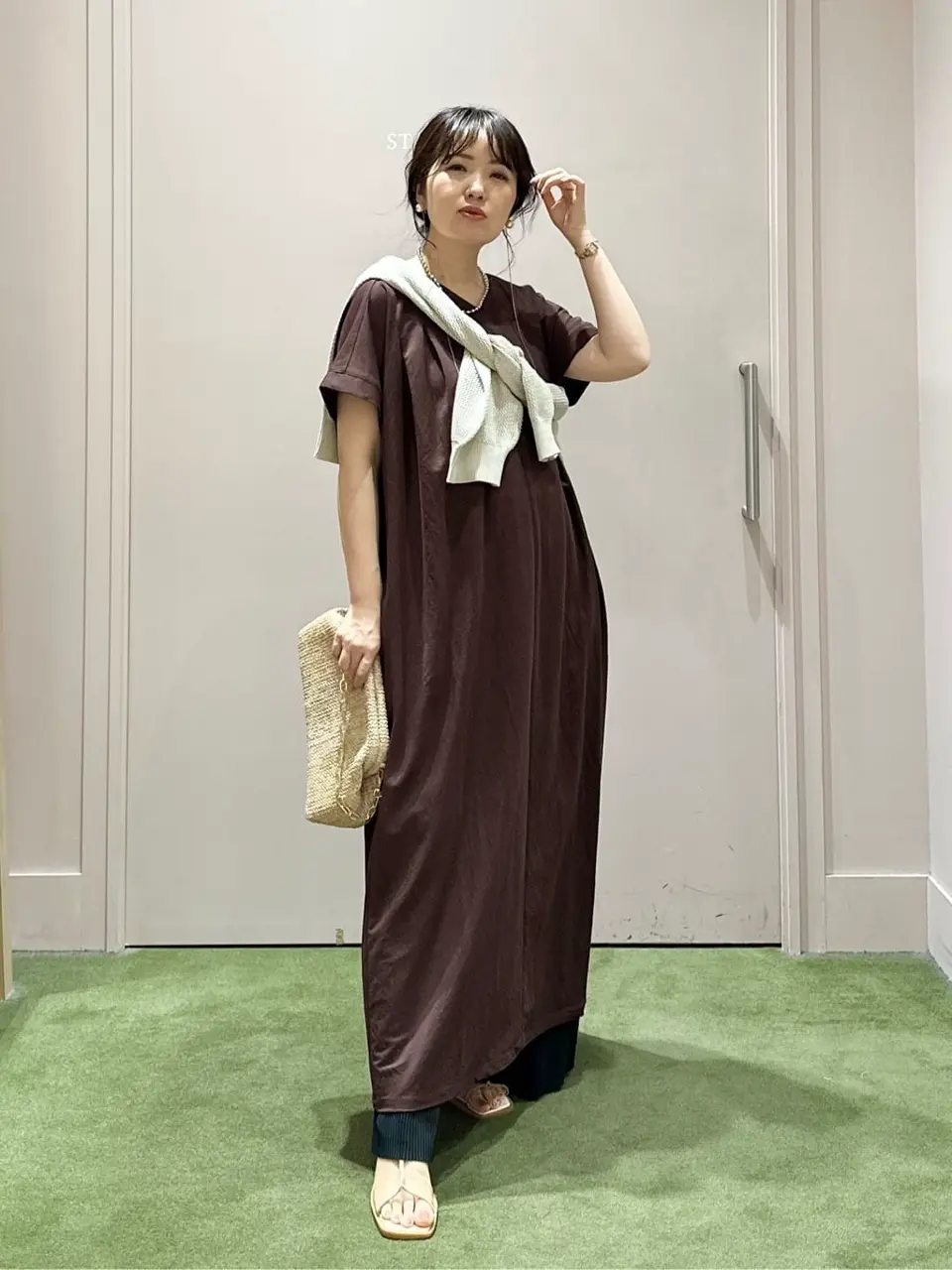 ANY フジコ コーディネート画像