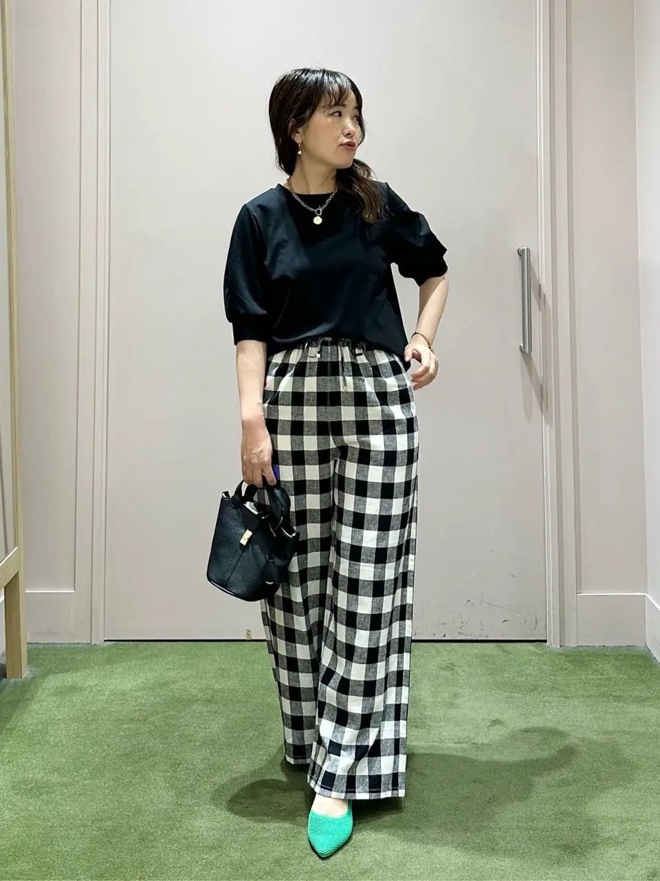 ANY フジコ コーディネート画像