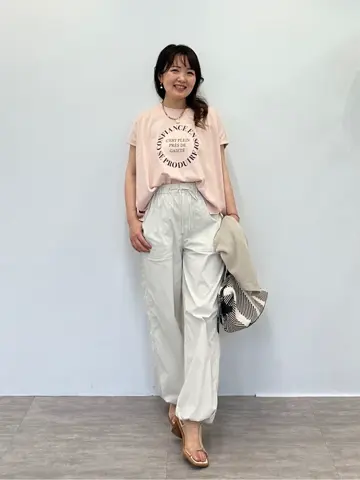 ANY フジコ コーディネート画像