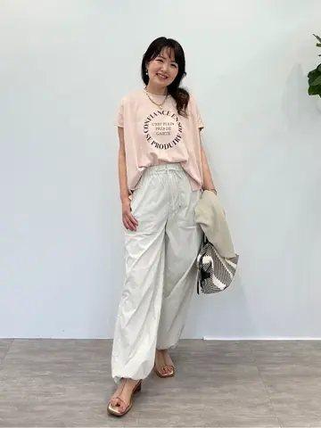 ANY フジコ コーディネート画像