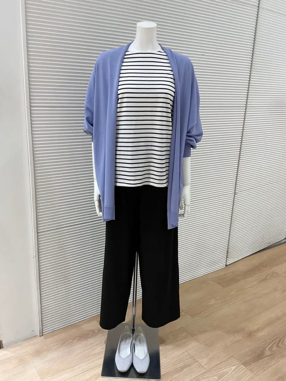 ANY こばやし コーディネート画像