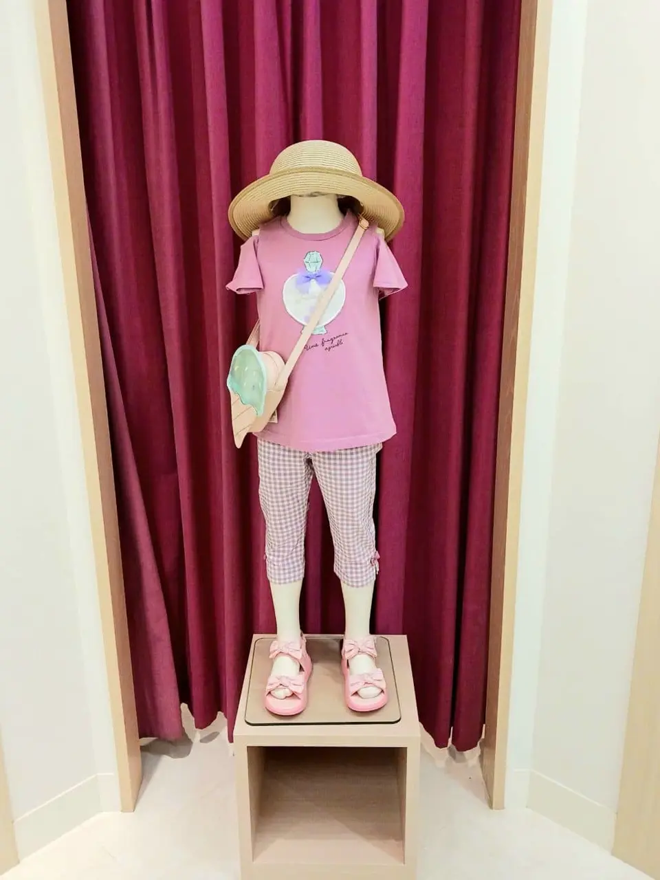 ANY 重永 コーディネート画像