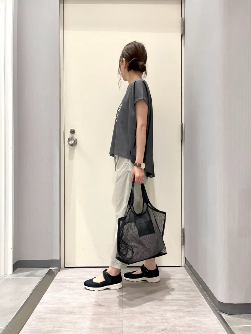 ANY 金井 コーディネート画像