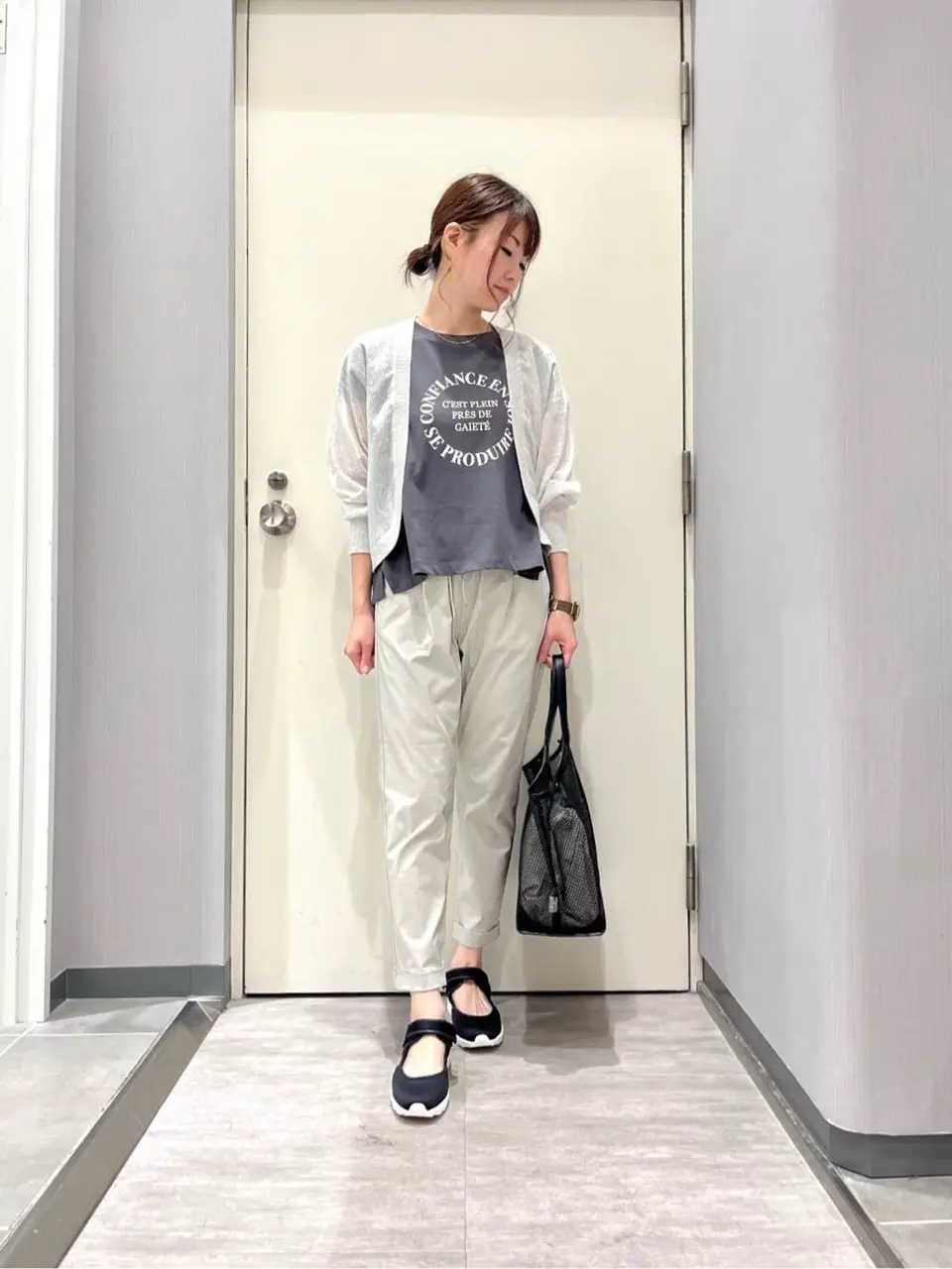 ANY 金井 コーディネート画像