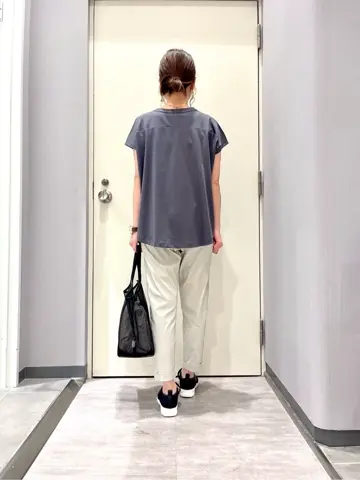 ANY 金井 コーディネート画像