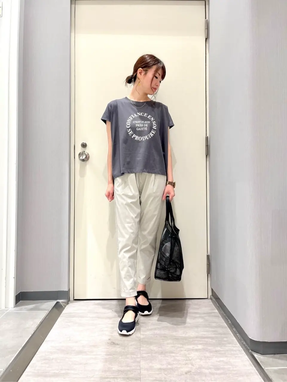 ANY 金井 コーディネート画像