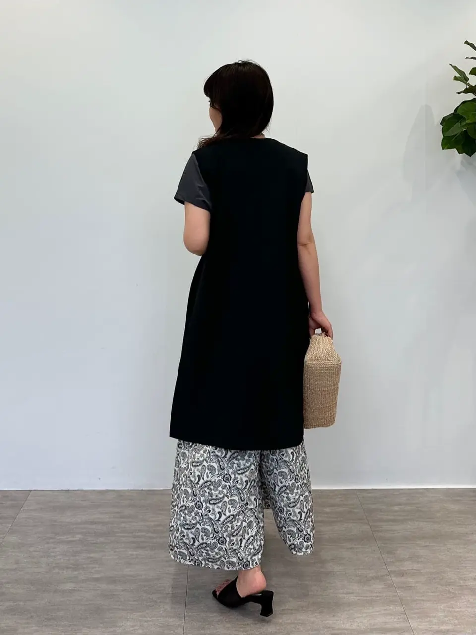 ANY フジコ コーディネート画像