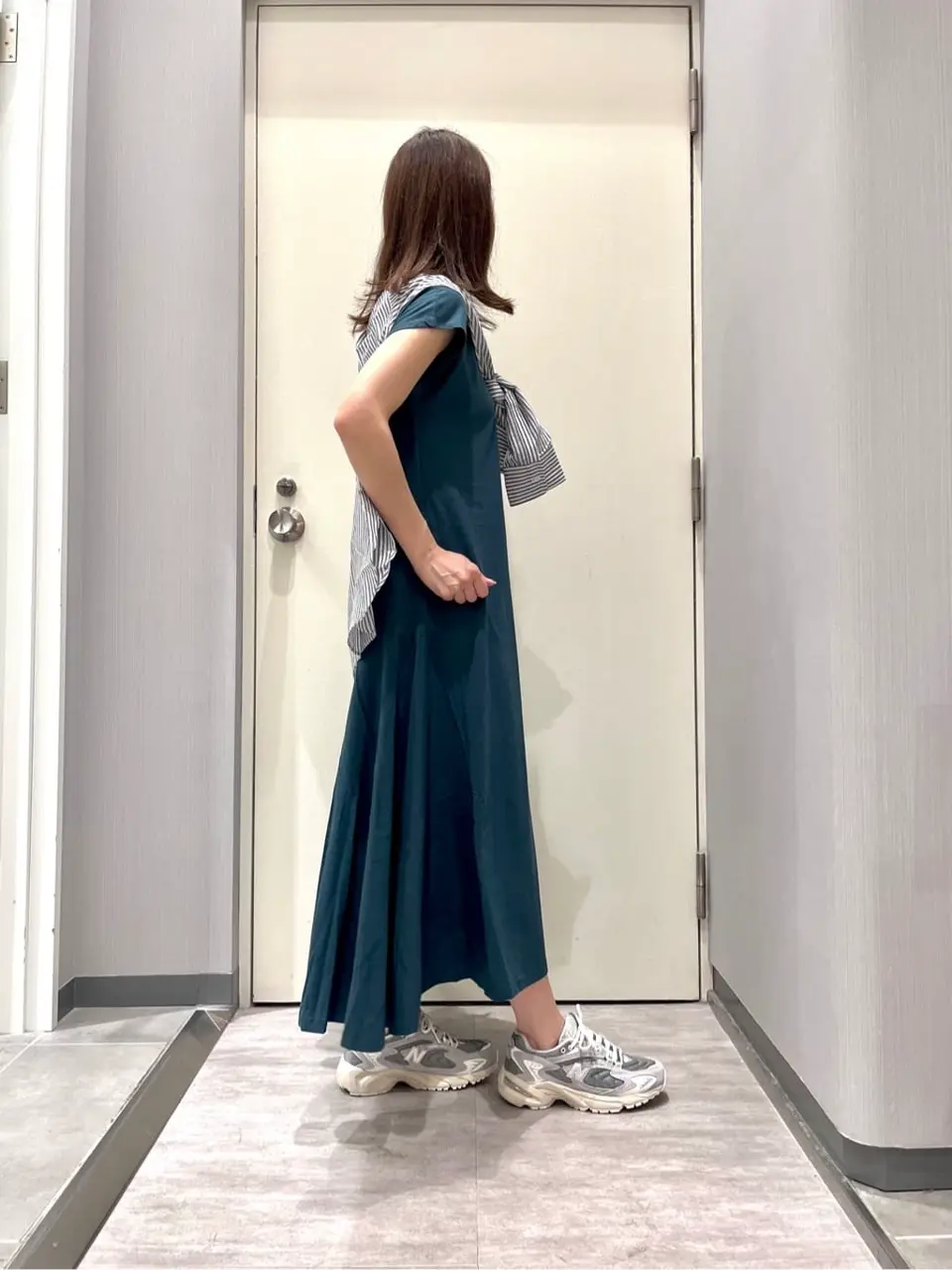 ANY 金井 コーディネート画像