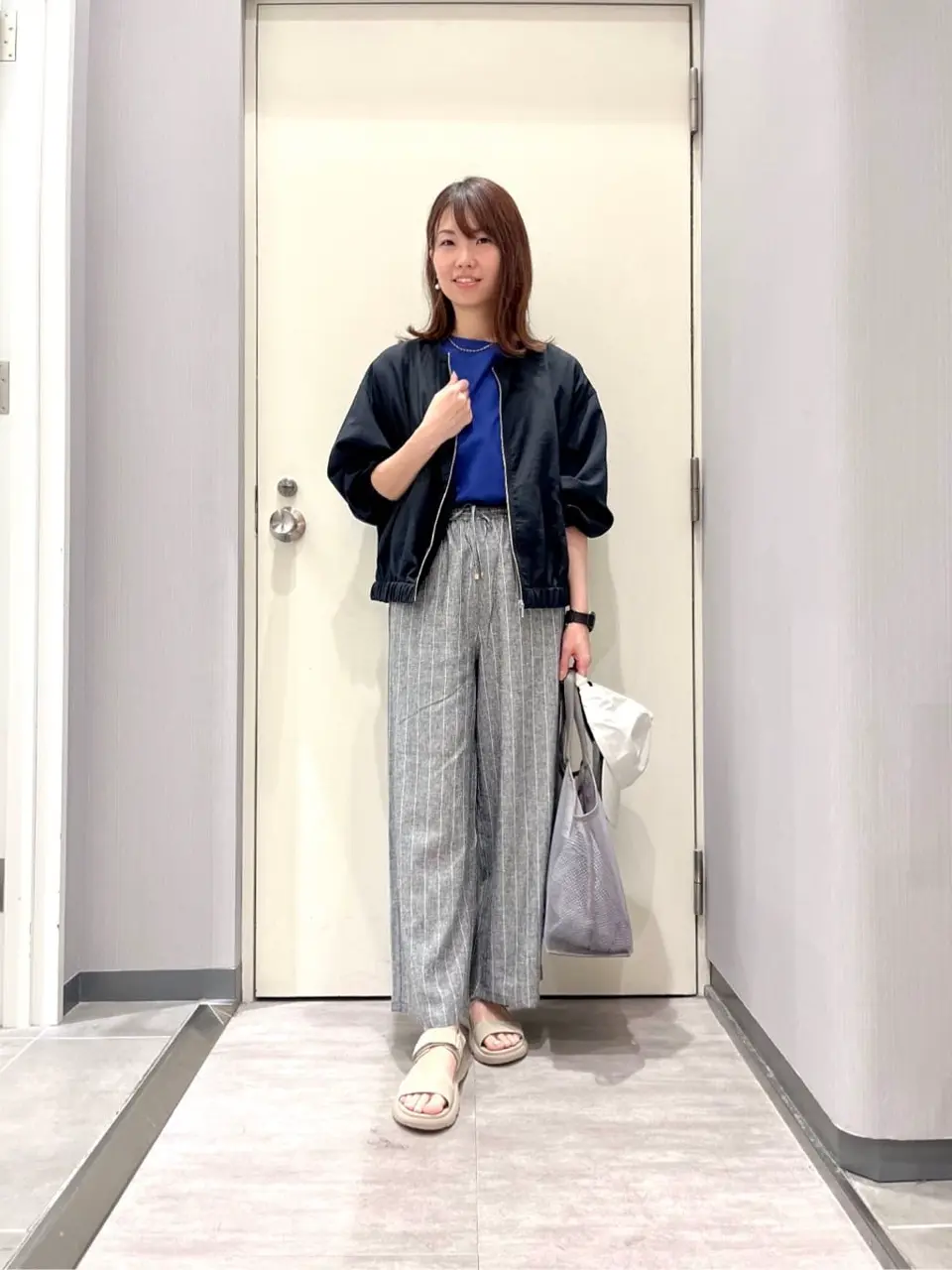 ANY 金井 コーディネート画像