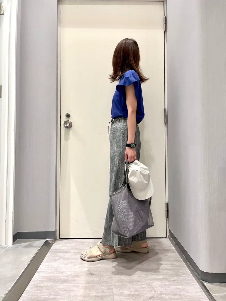 ANY 金井 コーディネート画像