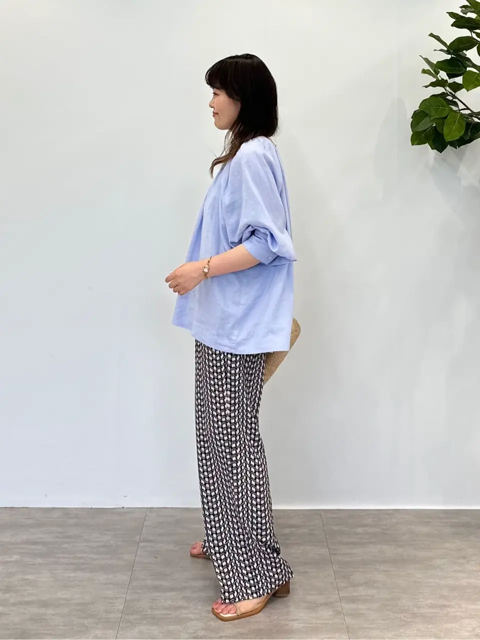 ANY フジコ コーディネート画像