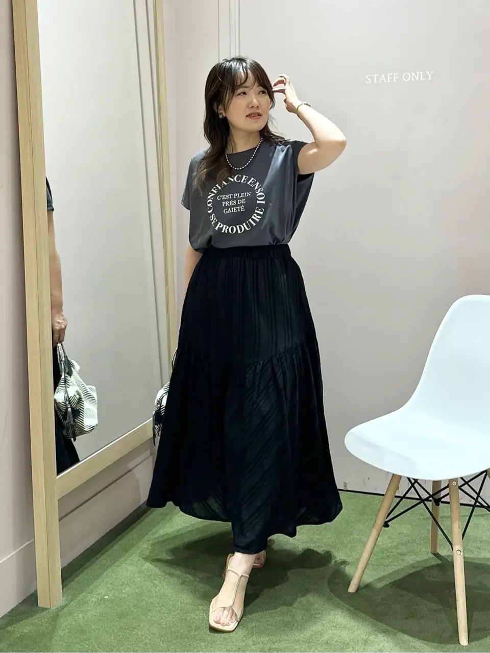 ANY フジコ コーディネート画像