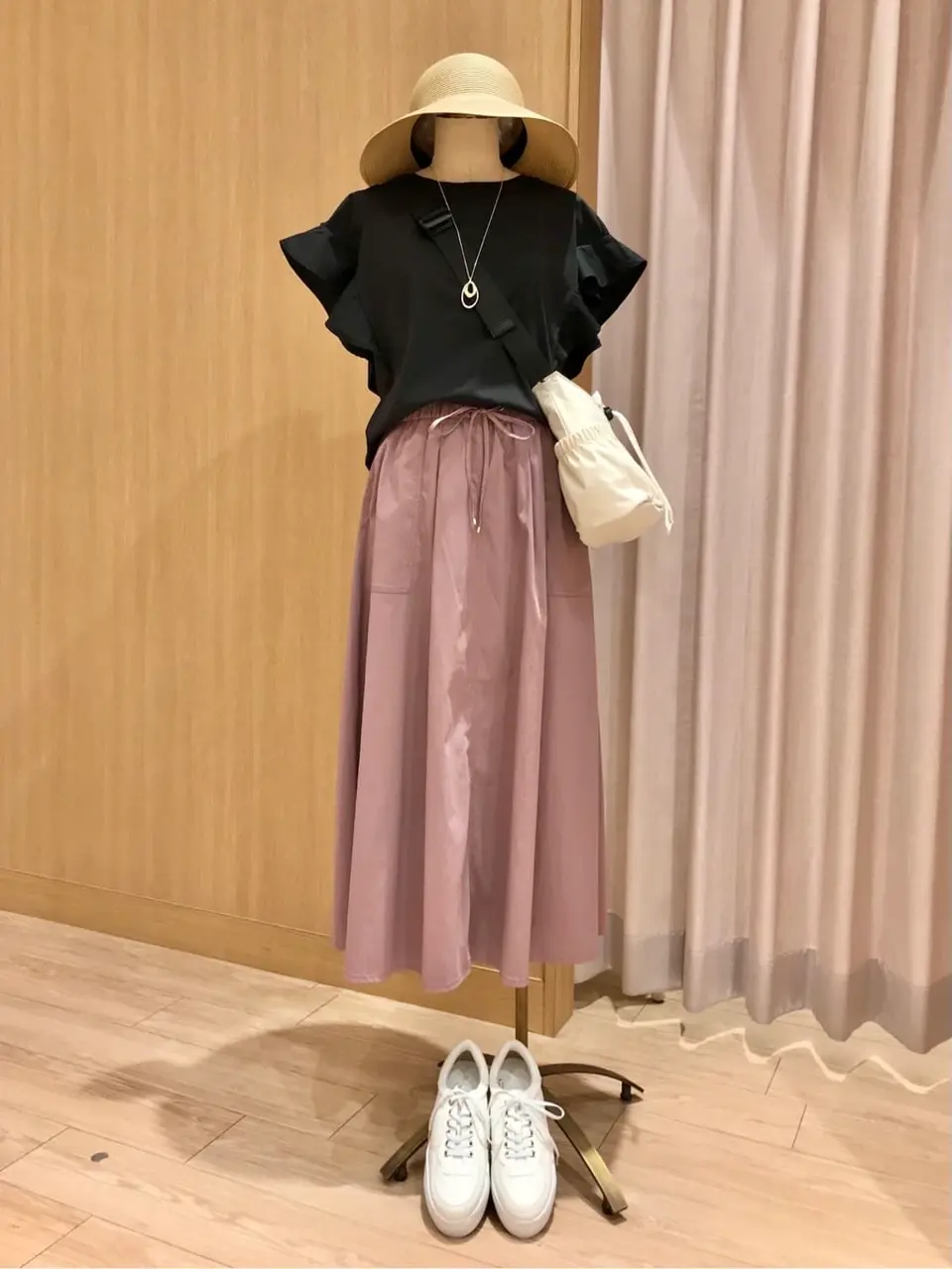 ANY 千葉 コーディネート画像