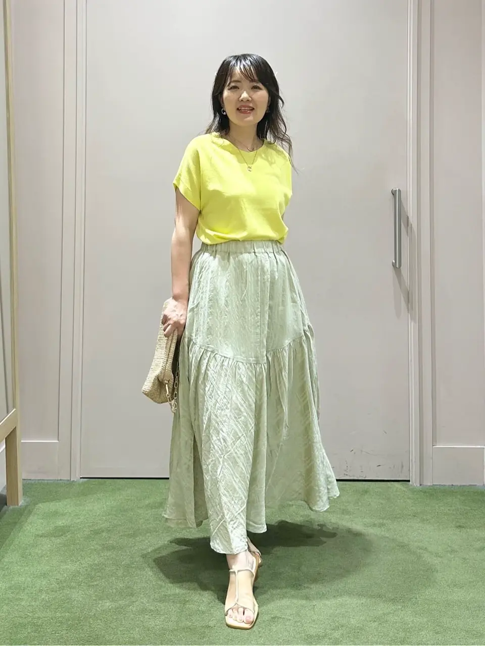 ANY フジコ コーディネート画像