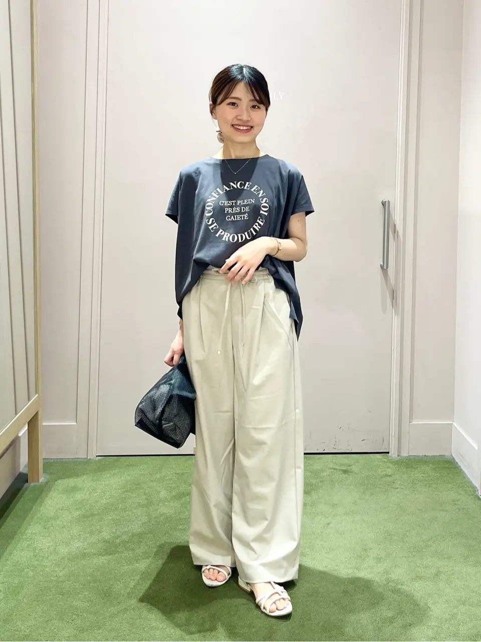 ANY 今堀 コーディネート画像