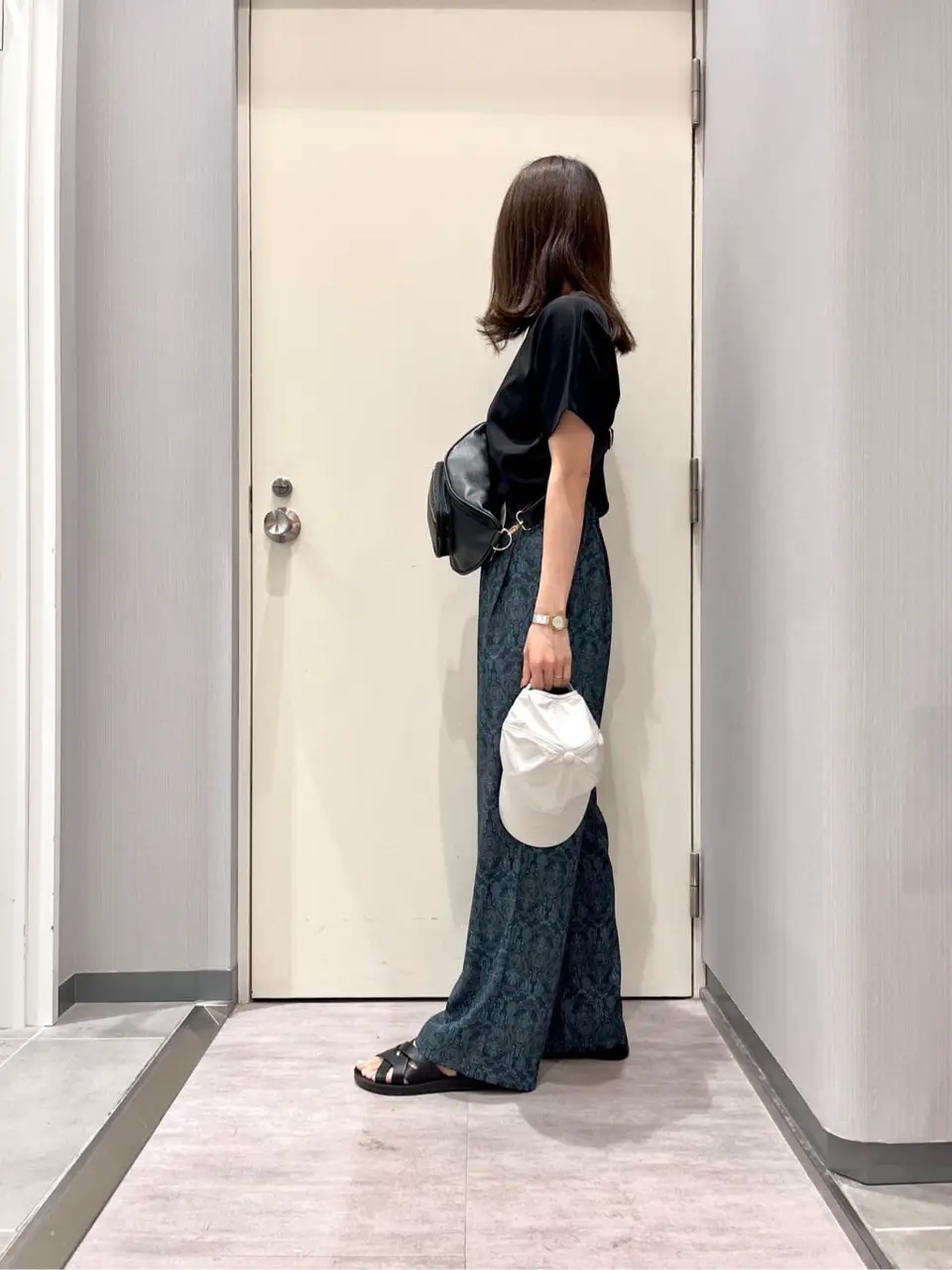 ANY 金井 コーディネート画像