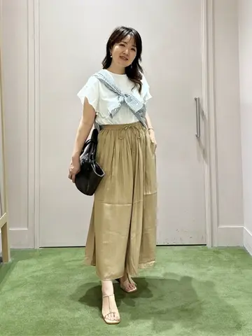 ANY フジコ コーディネート画像