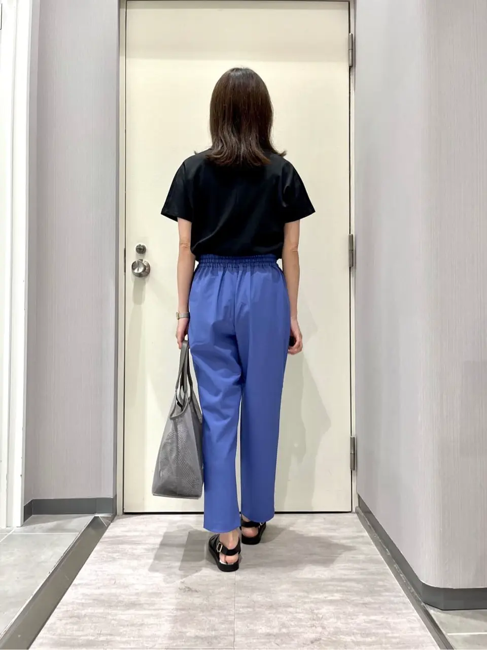 ANY 金井 コーディネート画像