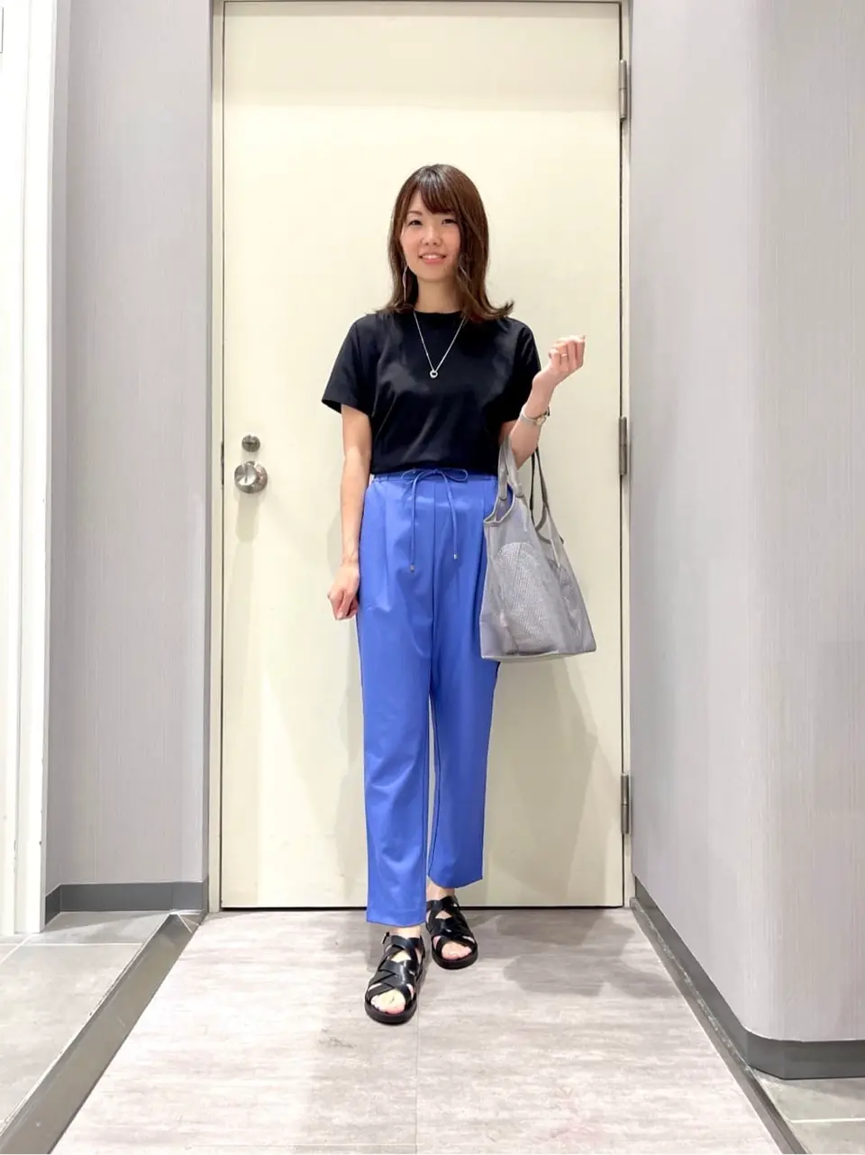 ANY 金井 コーディネート画像