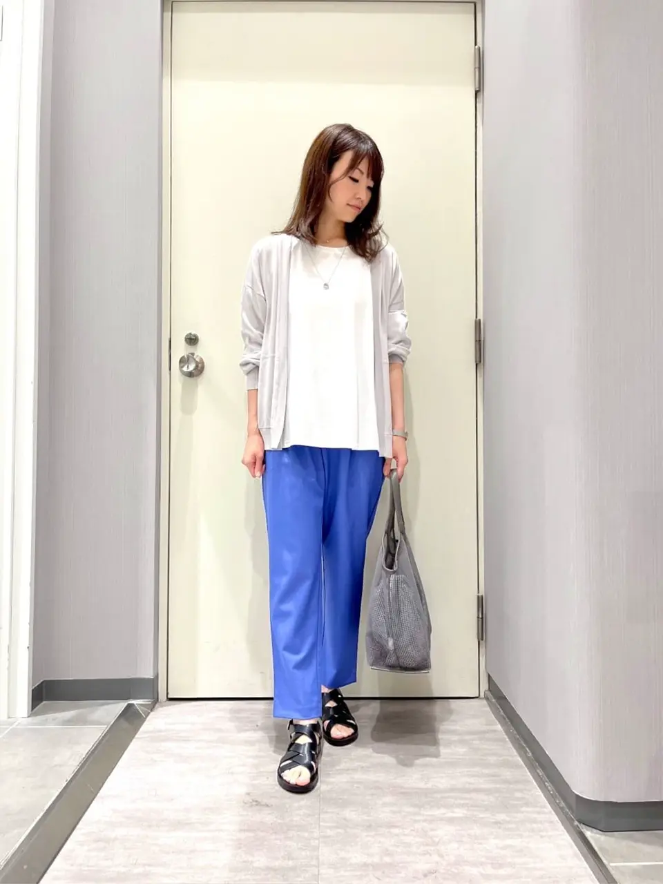 ANY 金井 コーディネート画像