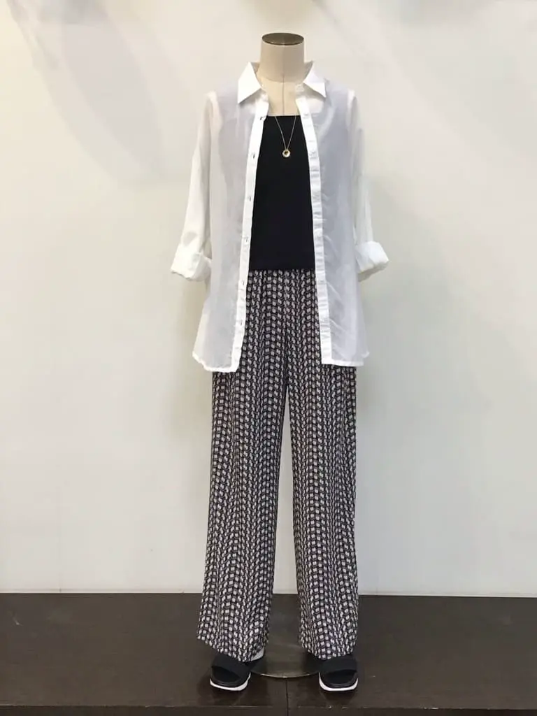 ANY 河村 コーディネート画像