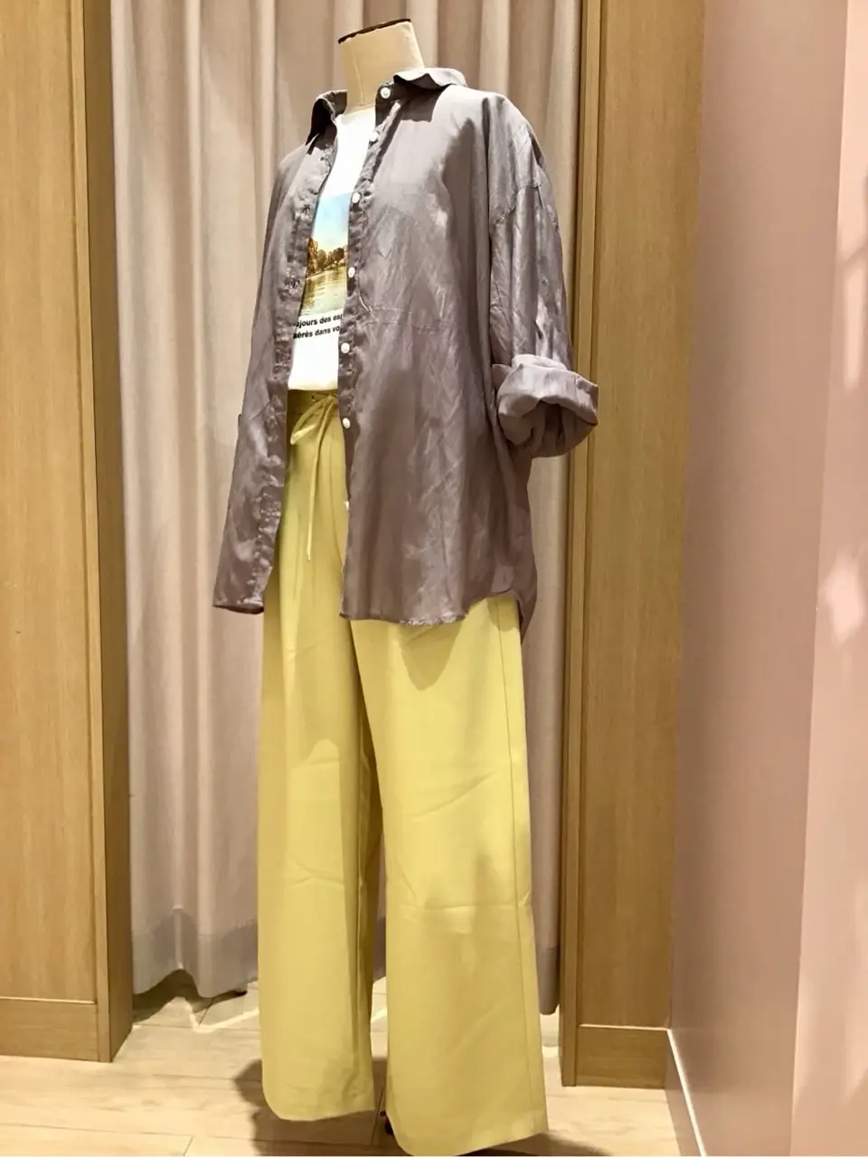 ANY 浅岡 コーディネート画像