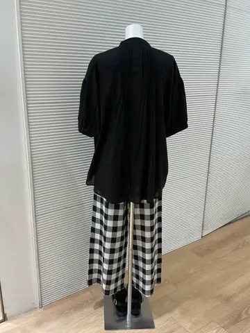 ANY こばやし コーディネート画像