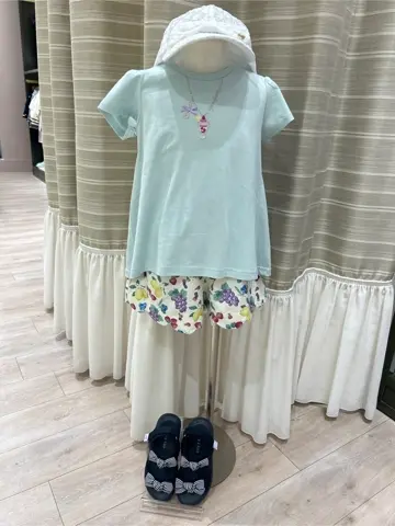 ANY 岡田 コーディネート画像