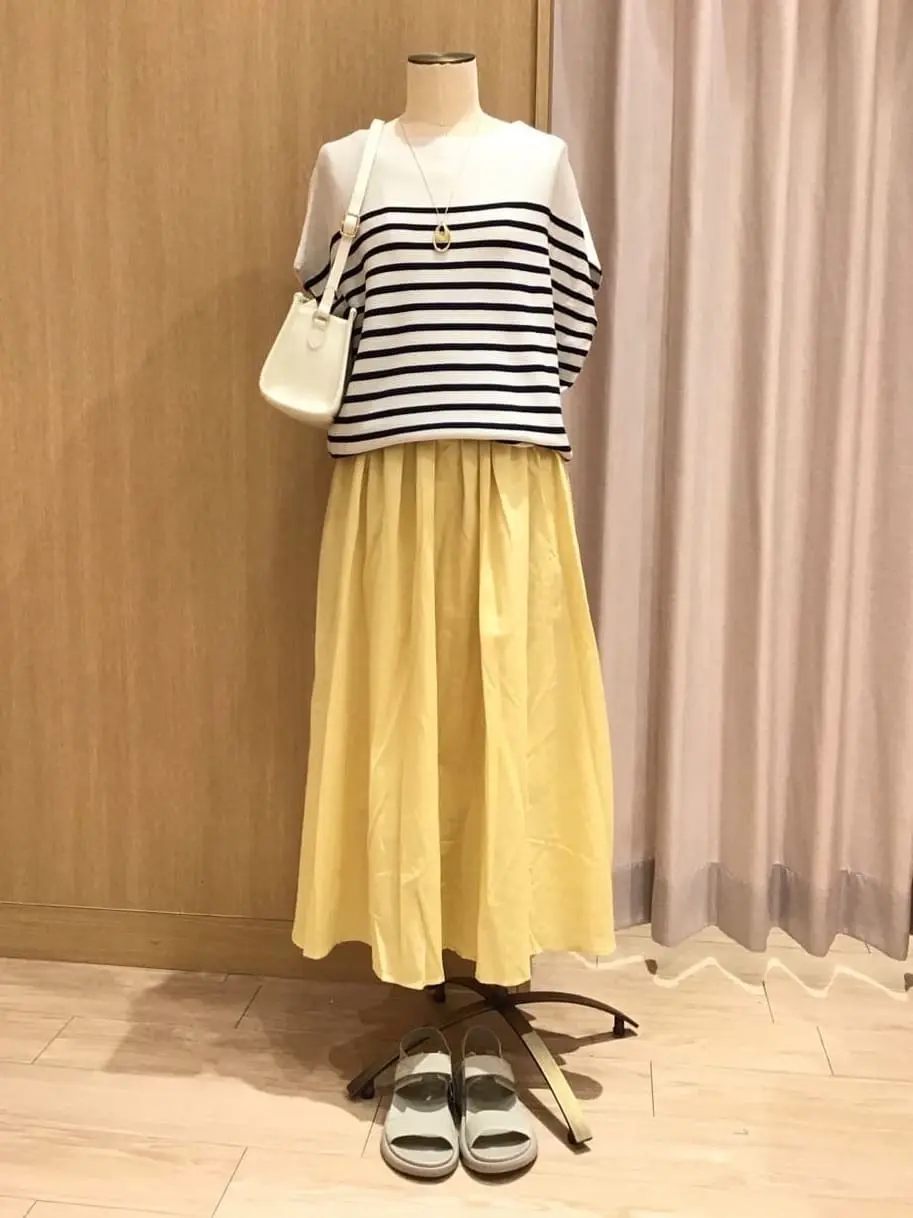 ANY 本吉 コーディネート画像