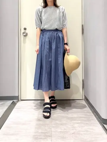 ANY 金井 コーディネート画像