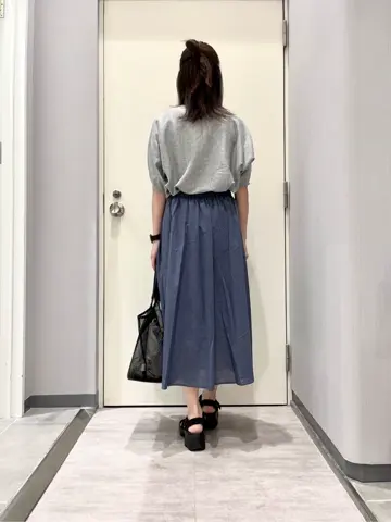 ANY 金井 コーディネート画像