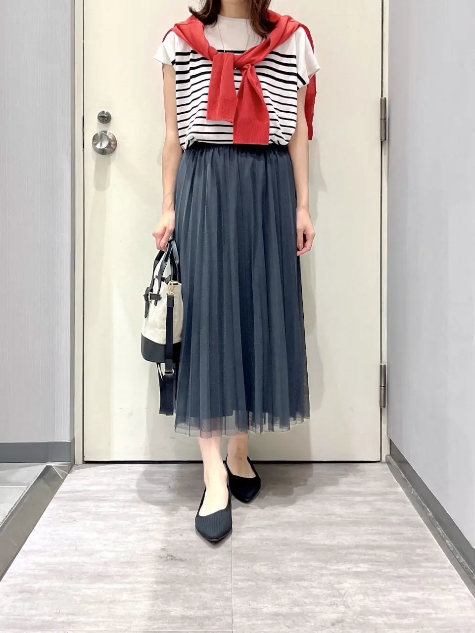 ANY 金井 コーディネート画像