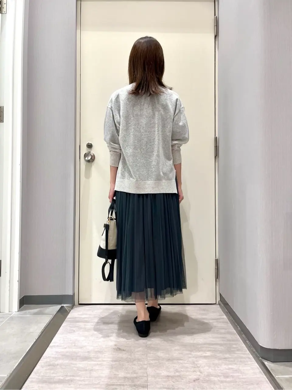 ANY 金井 コーディネート画像