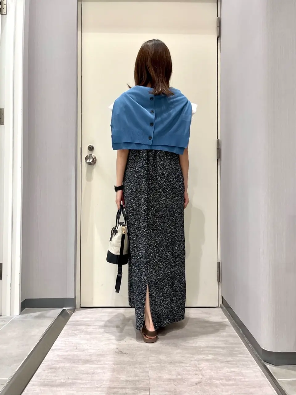 ANY 金井 コーディネート画像