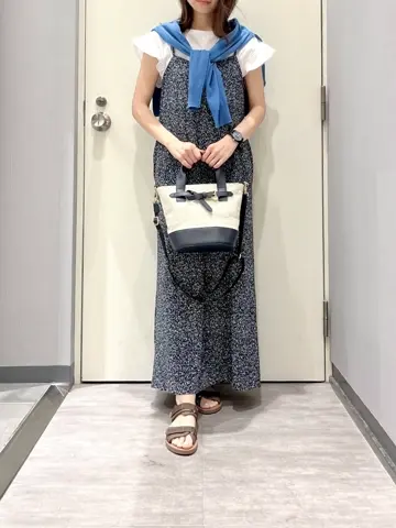 ANY 金井 コーディネート画像